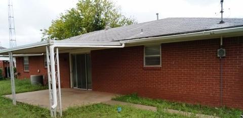 109 N Phillips St, Okeene, OK 73763 photo 7