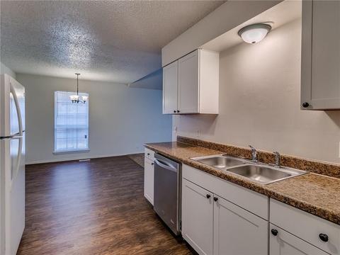 708 Lapwing, Edmond, OK 73003 photo 14