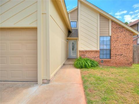 708 Lapwing, Edmond, OK 73003 photo 3