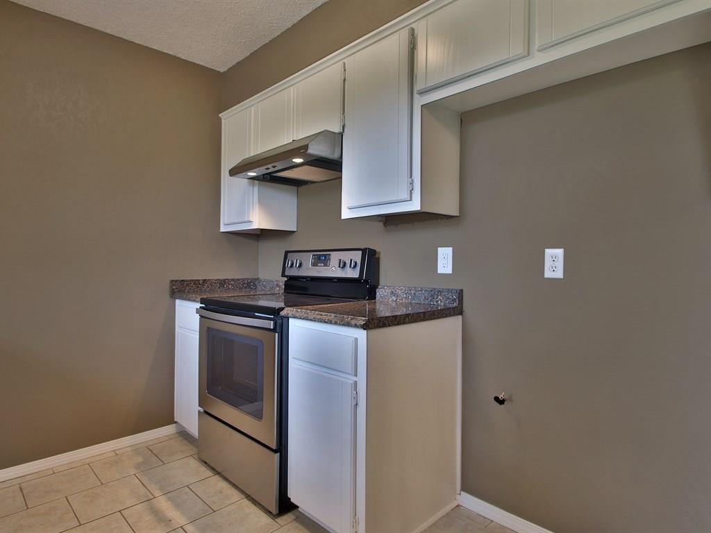 120 Echo Ln, Harrah, OK 73045 photo 9