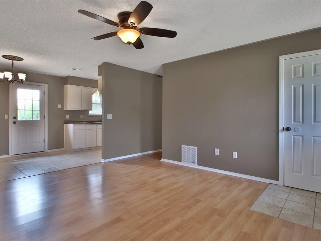 120 Echo Ln, Harrah, OK 73045 photo 4