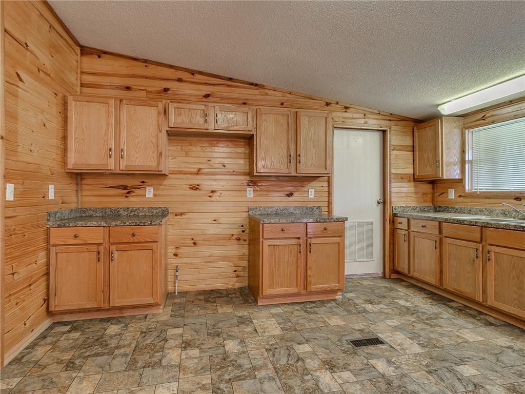 2107 County Road 1244, Tuttle, OK 73089 photo 19