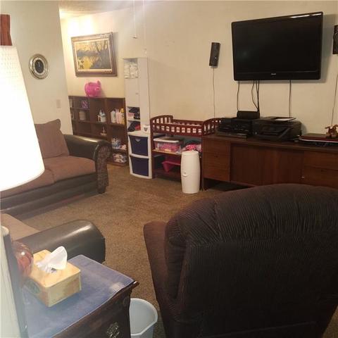 304 Jarman Cir, Mcloud, OK 74851 photo 4