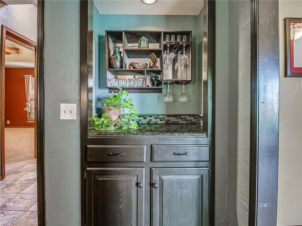 13001 Red Eagle Pass, Edmond, OK 73013 photo 9