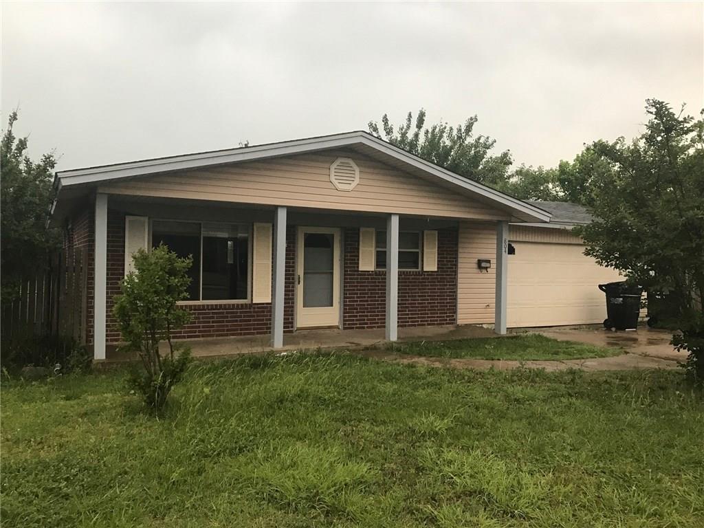 804 NW 17th, Moore, OK 73160 photo 1