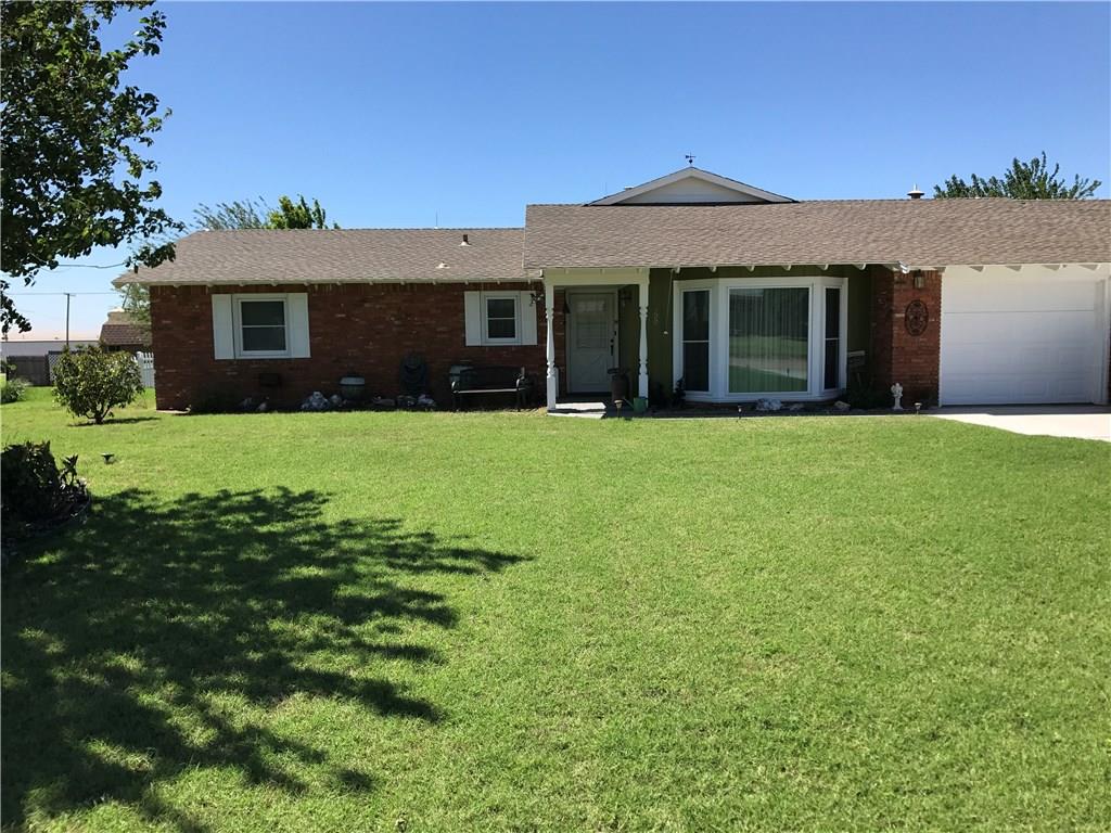 700 E Broadway, Thomas, OK 73669 photo 1