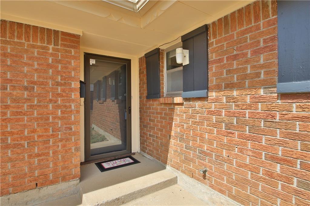 2004 N Wilburn Ave, Bethany, OK 73008 photo 3