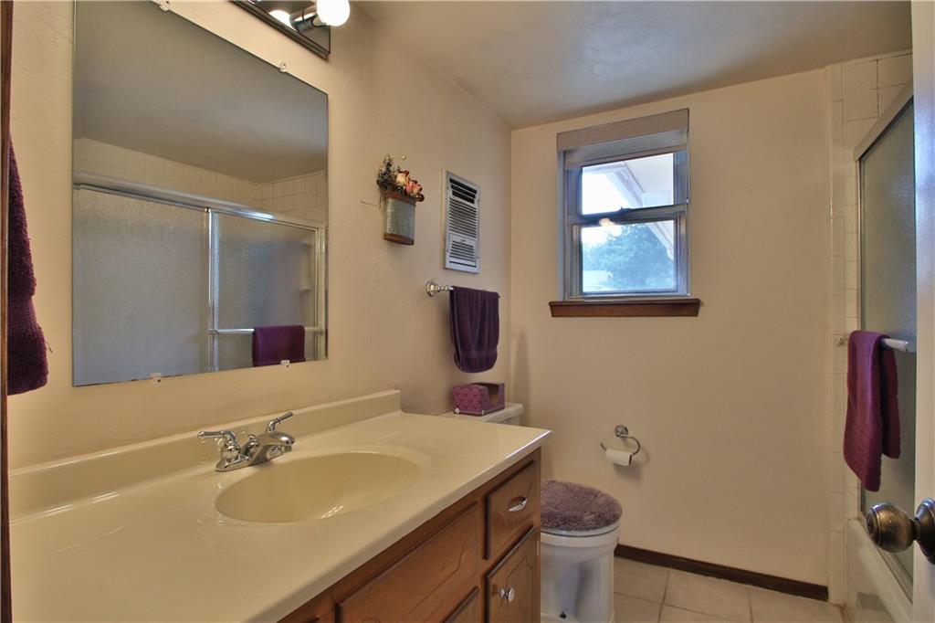 2004 N Wilburn Ave, Bethany, OK 73008 photo 16