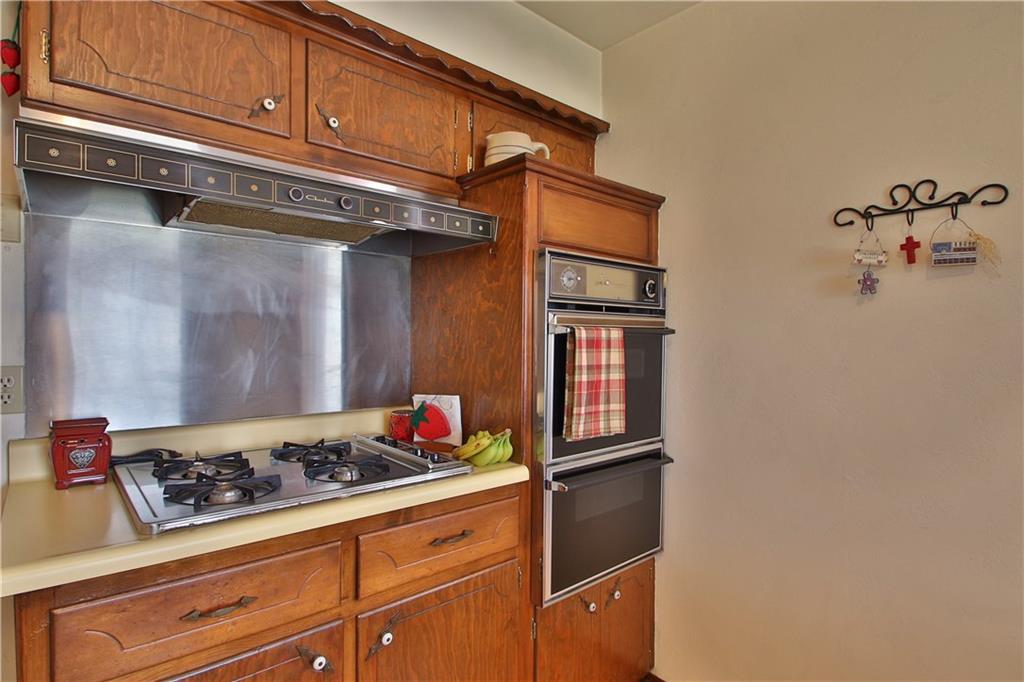 2004 N Wilburn Ave, Bethany, OK 73008 photo 10