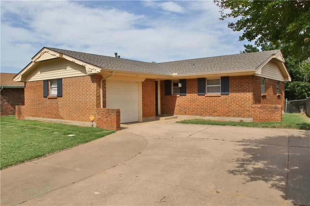 2004 N Wilburn Ave, Bethany, OK 73008 photo 1