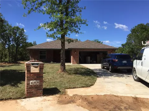 650 Franklin St, Jones, OK 73049 photo 1