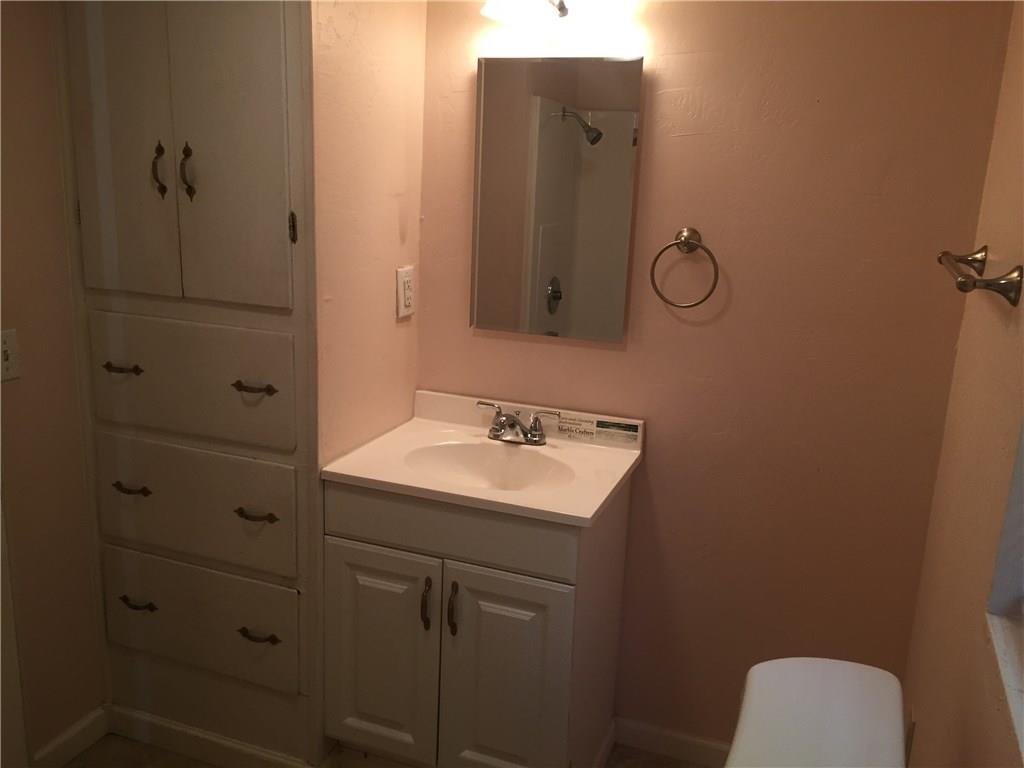 1720 E Springer, Guthrie, OK 73044 photo 8