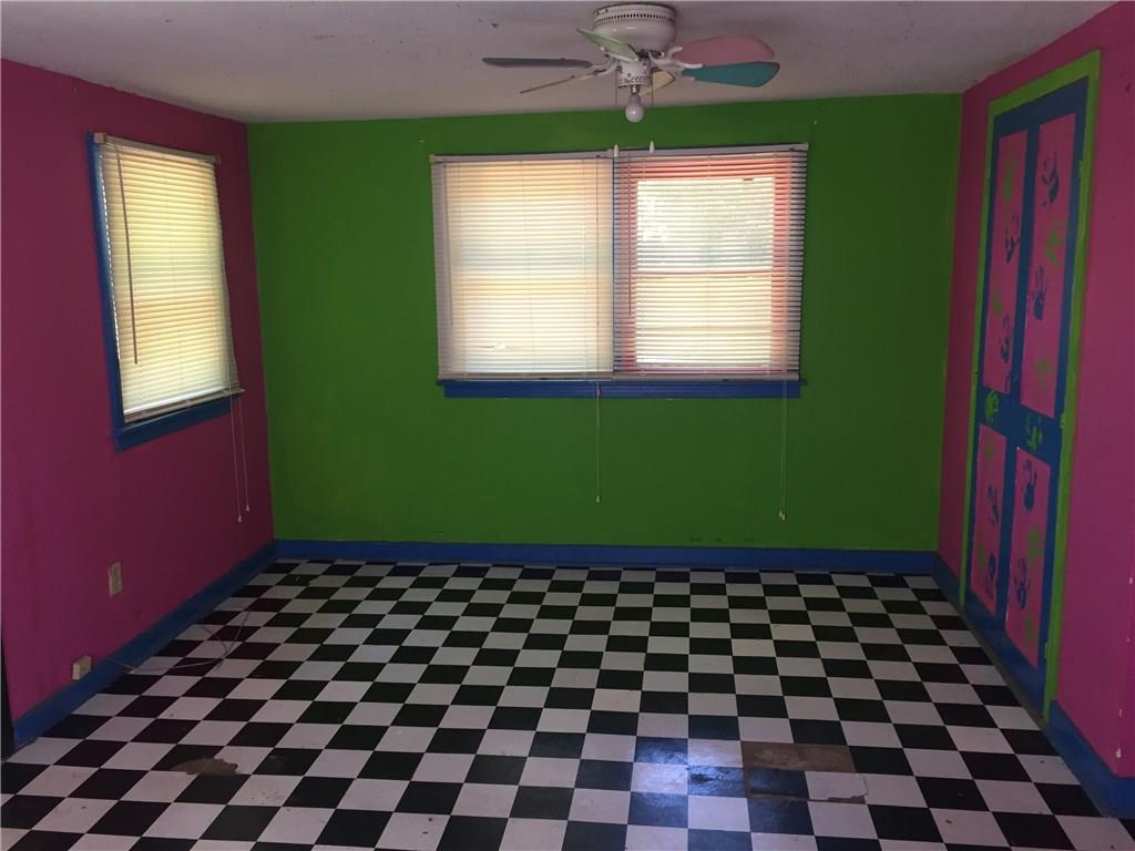 1720 E Springer, Guthrie, OK 73044 photo 9
