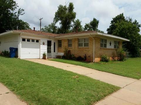 302 Suwanee, Burns Flat, OK 73624 photo 1