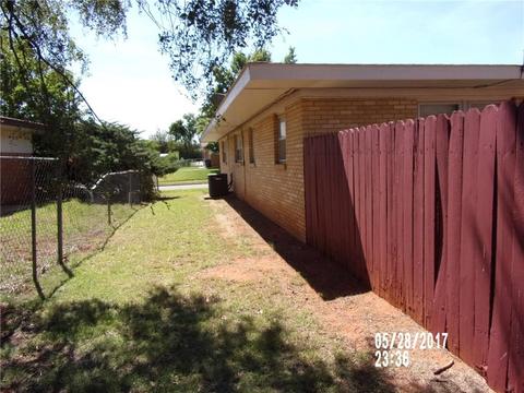 302 Suwanee, Burns Flat, OK 73624 photo 4