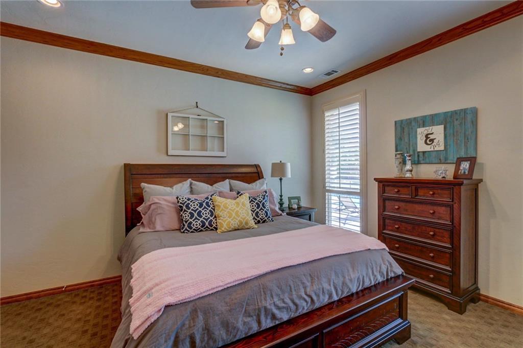 1609 SW 40th St, Moore, OK 73160 photo 17