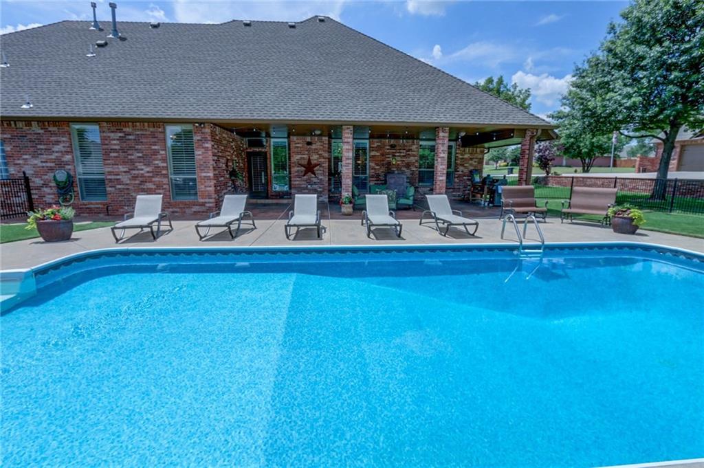 1609 SW 40th St, Moore, OK 73160 photo 34