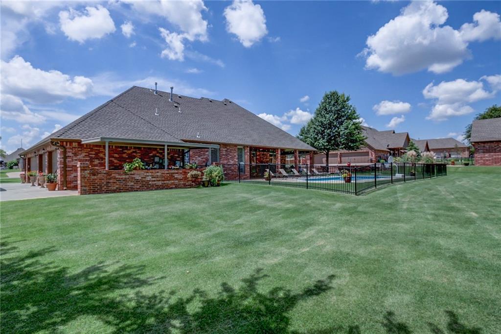 1609 SW 40th St, Moore, OK 73160 photo 31