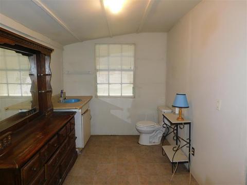 19 E Lake Spgs, Mcloud, OK 74851 photo 12