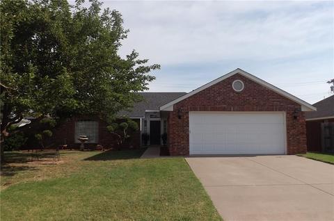 205 Mallard Cir, Altus, OK 73521 photo 1