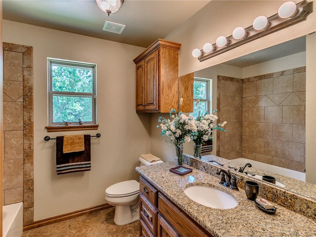 984 Tim Holt Dr, Harrah, OK 73045 photo 21