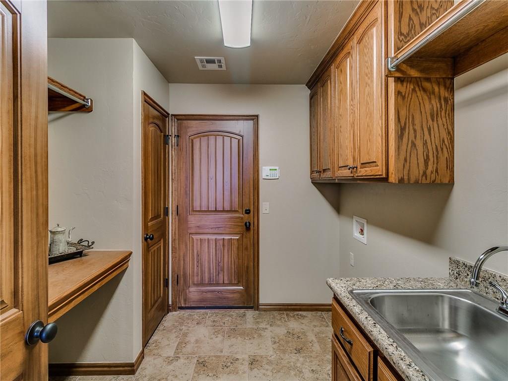 984 Tim Holt Dr, Harrah, OK 73045 photo 19