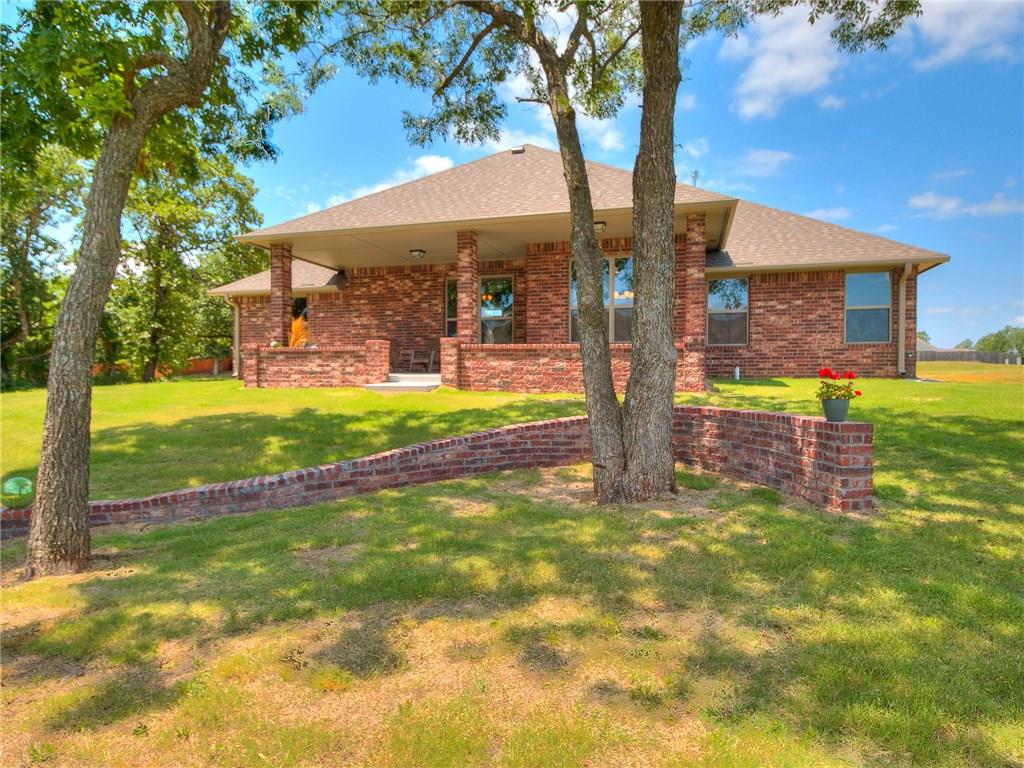 984 Tim Holt Dr, Harrah, OK 73045 photo 2