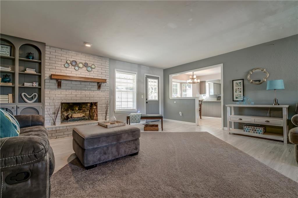 2117 Fox, Moore, OK 73160 photo 10