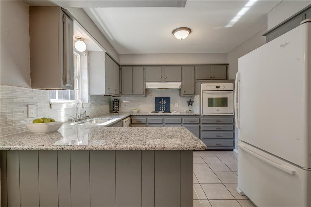 2117 Fox, Moore, OK 73160 photo 13