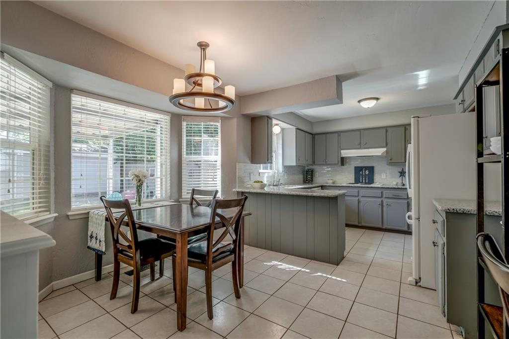 2117 Fox, Moore, OK 73160 photo 11