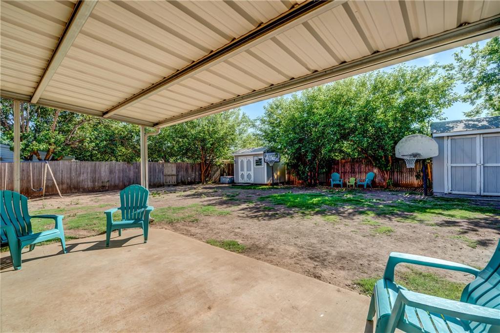 2117 Fox, Moore, OK 73160 photo 33