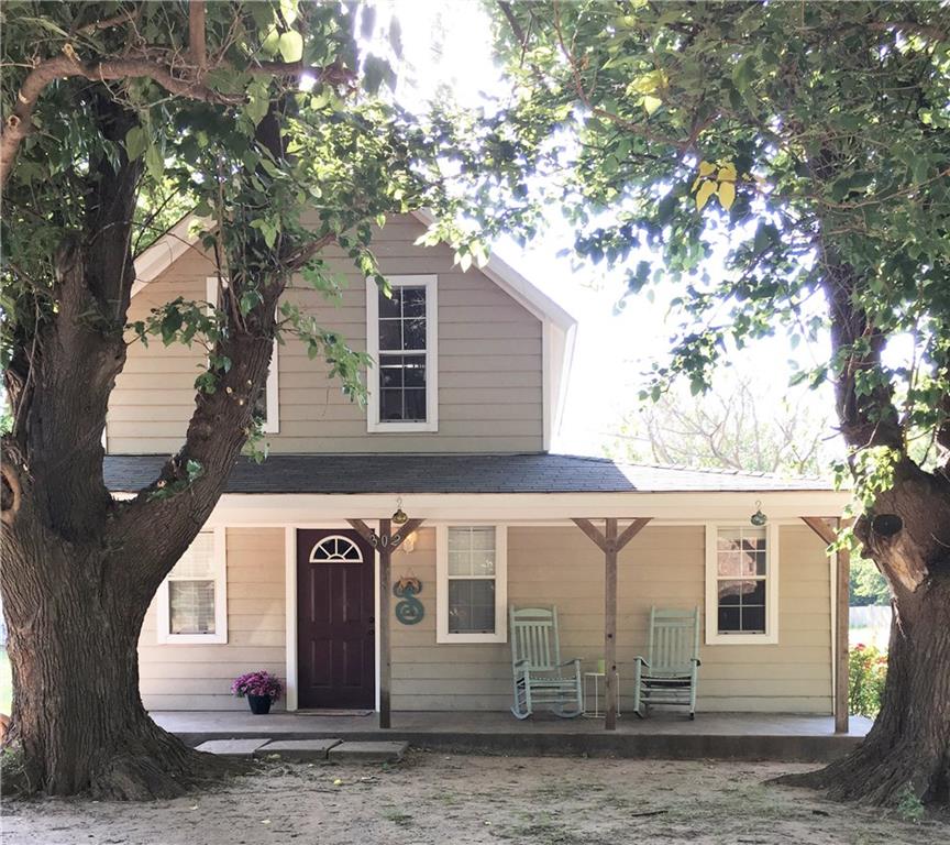 302 N Pecan, Crescent, OK 73028 photo 2