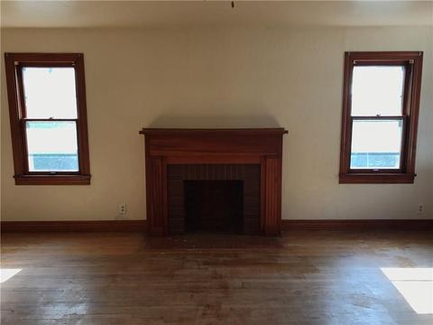 611 E Warner Ave, Guthrie, OK 73044 photo 2