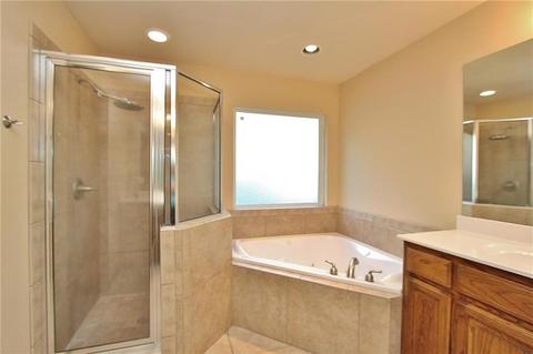 112 Westend Ct, Tuttle, OK 73089 photo 12