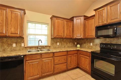112 Westend Ct, Tuttle, OK 73089 photo 17