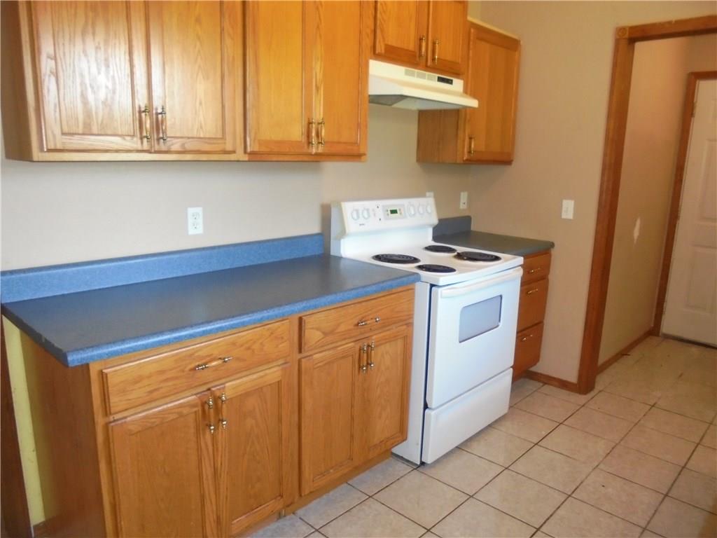 914 E Park, Tecumseh, OK 74873 photo 5
