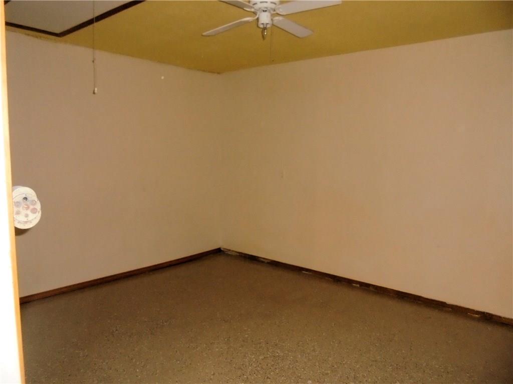 914 E Park, Tecumseh, OK 74873 photo 12