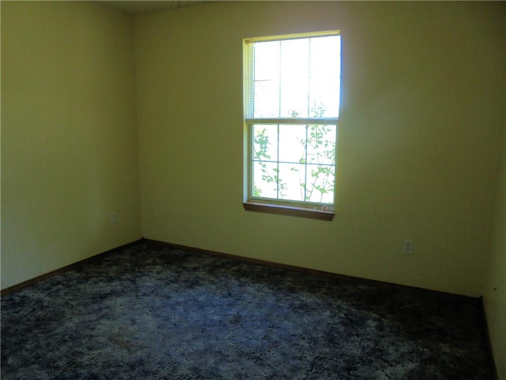 914 E Park, Tecumseh, OK 74873 photo 9