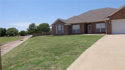 505 Peacock Ln, Altus, OK 73521 photo 2