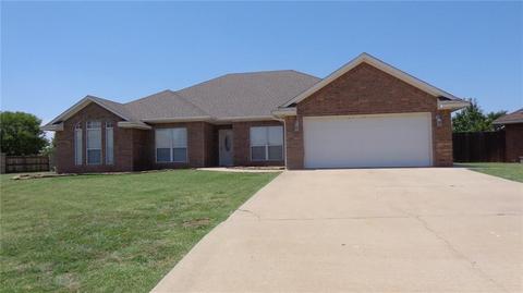 505 Peacock Ln, Altus, OK 73521 photo 1