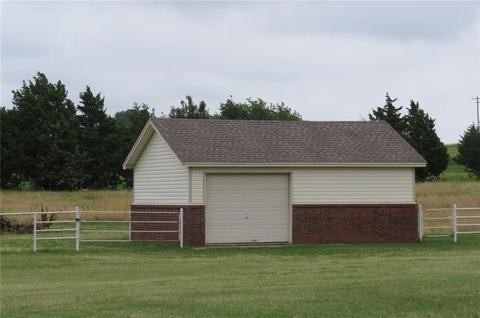 354852 E 1040 Rd, Prague, OK 74864 photo 8