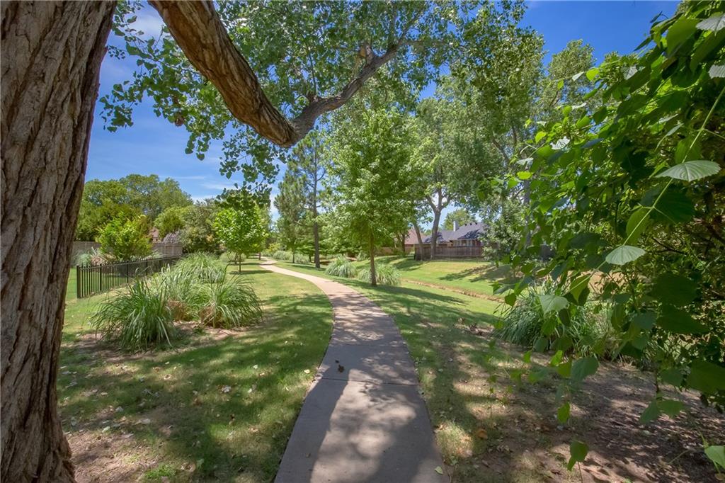 4917 Deerhurst, Norman, OK 73072 photo 28