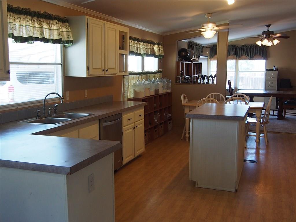 111 Sunset Dr, Mcloud, OK 74851 photo 9