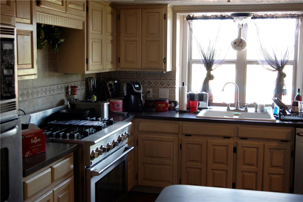 2181 S Blackberry, Mcloud, OK 74851 photo 7