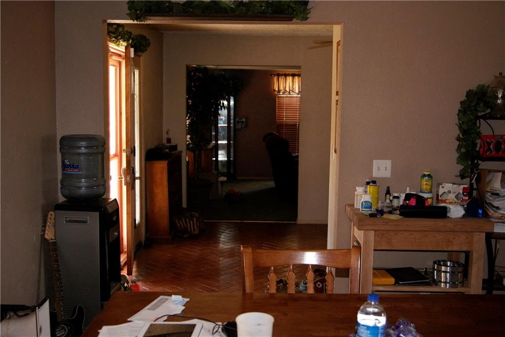 2181 S Blackberry, Mcloud, OK 74851 photo 9