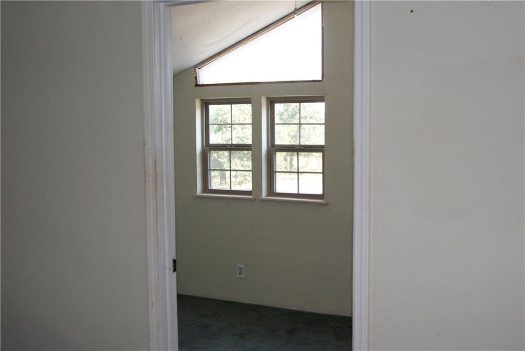 2181 S Blackberry, Mcloud, OK 74851 photo 18