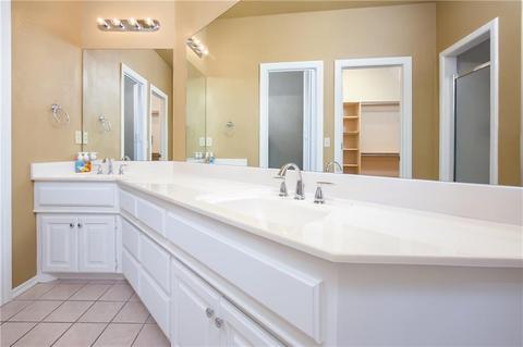 219 Cambrye Dr, Tuttle, OK 73089 photo 13