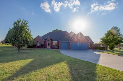 219 Cambrye Dr, Tuttle, OK 73089 photo 1