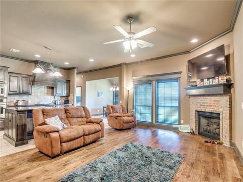 2500 Langley Ct, Norman, OK 73071 photo 32