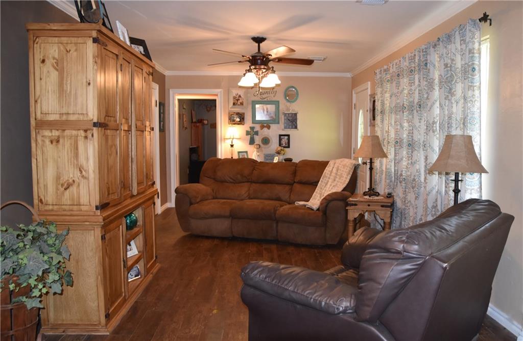 412 Jon St, Guthrie, OK 73044 photo 8